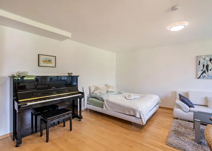 아파트 Piano